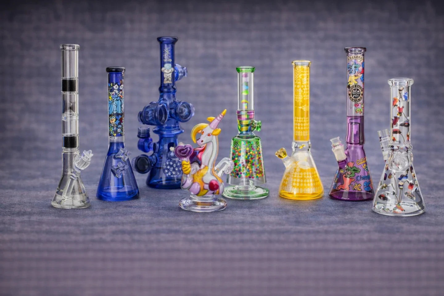 Premium glass bongs for smooth hits and advanced filtration available in Canada