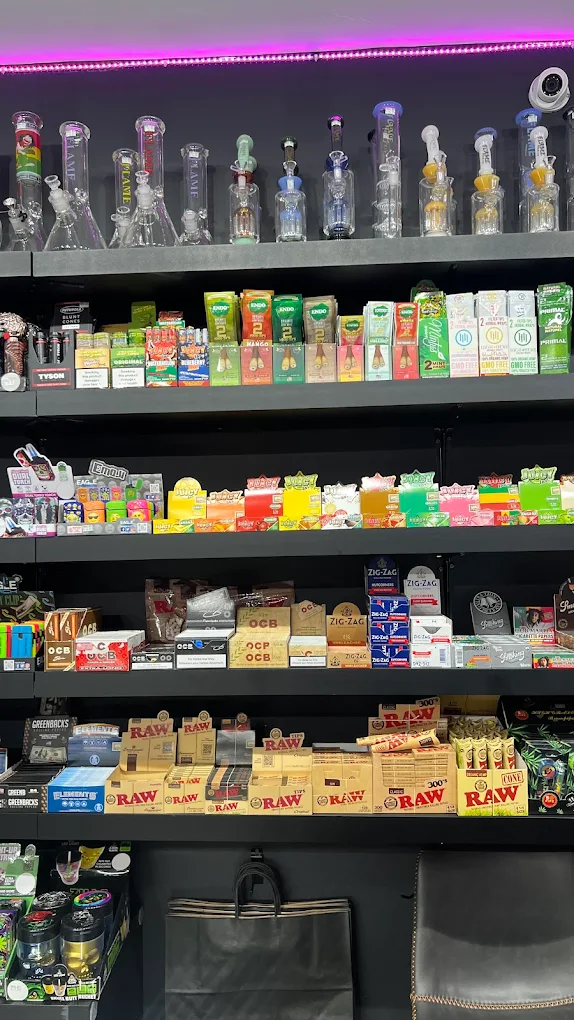 Store Image
